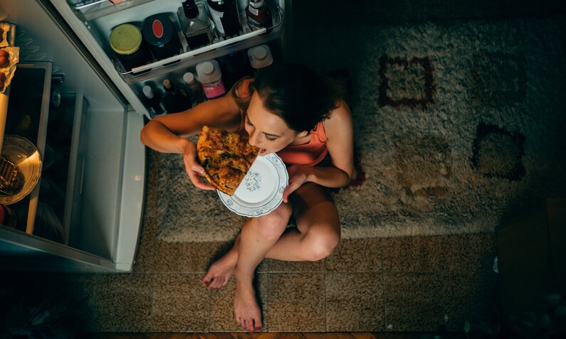Heißhunger | © Getty Images/domoyega