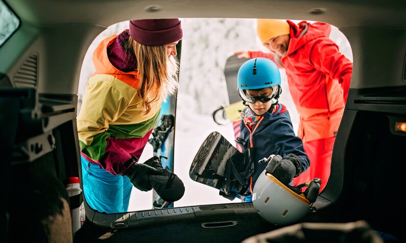 Skiurlaub mit Kindern | © Getty Images/eclipse_images