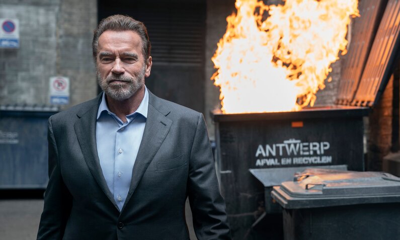 Arnold Schwarzenegger in der Netflix-Serie "FUBAR" | © Netflix/Christos Kalohoridis