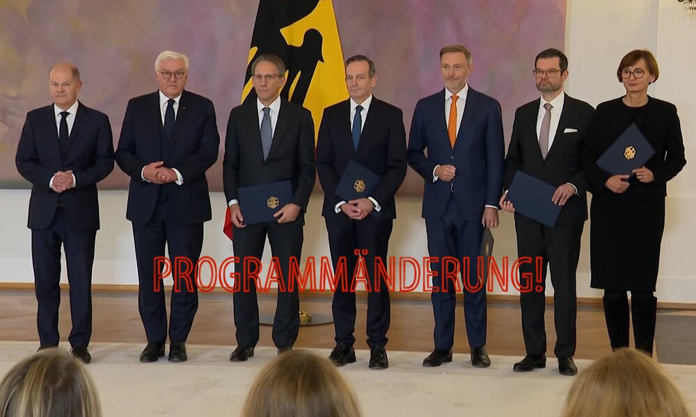 Das Ampel-Aus im TV: Programm-Änderungen bei ARD, ZDF & RTL | © Imago