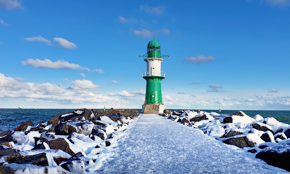 Leuchtturm an der Ostsee | © Adobe Stock/ Ostseeflair