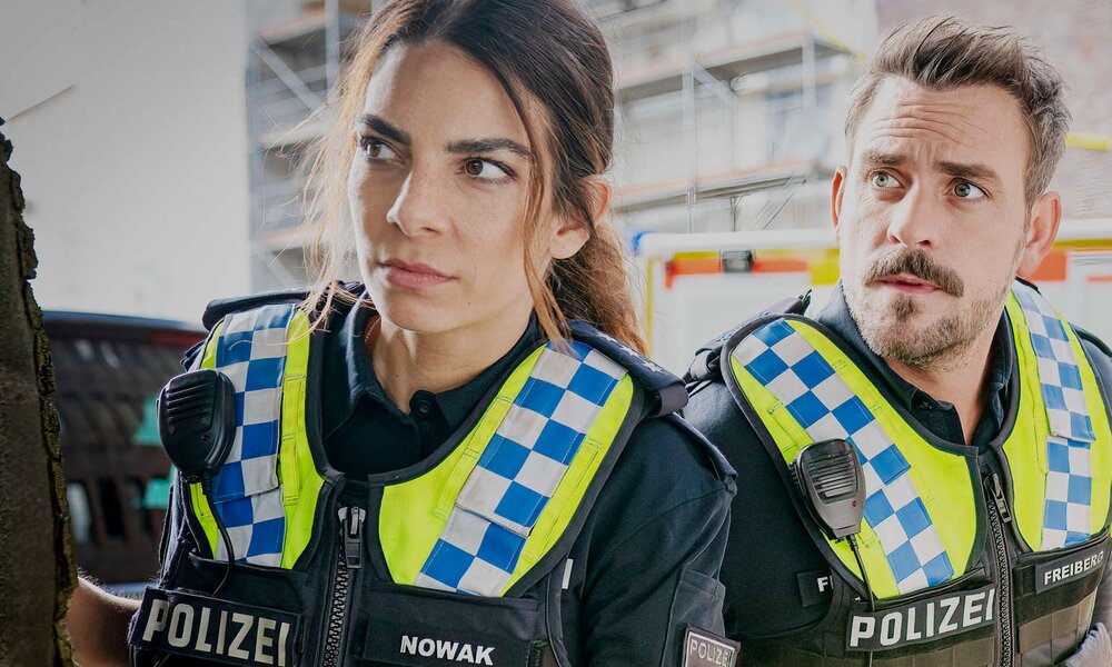 "Notruf Hafenkante"-Star Lilli Hollunder kritisiert Polizei: „Echt verkackt“ | © ZDF
