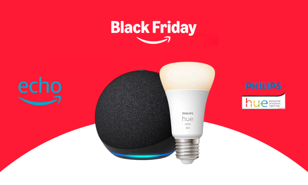 Der Schriftzug "Black Friday" mit dem Amazon-Logo, darunter ein Echo Spot in schwarz-blau und eine Philips Hue-Lampe in weiß. | © Amazon/Philips