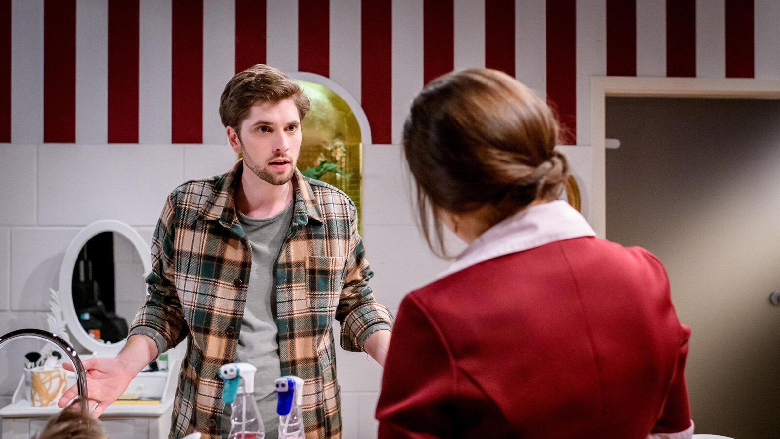Eifersuchts-Drama bei „Sturm der Liebe“: Maxi kassiert bittere Abfuhr