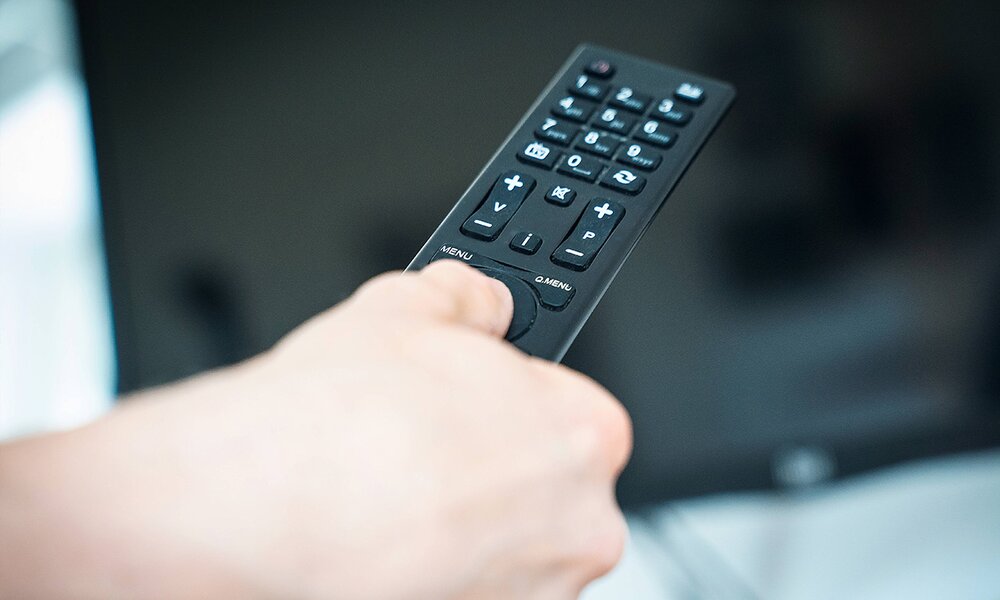Schwarzer Bildschirm droht: Diese TV-Sender werden heute abgeschaltet | © Imago