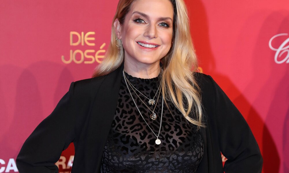 Nach 12 Jahren Ehe: Liebes-Aus bei „Let’s Dance“-Star Jeanette Biedermann | © IMAGO / Christian Schroedter