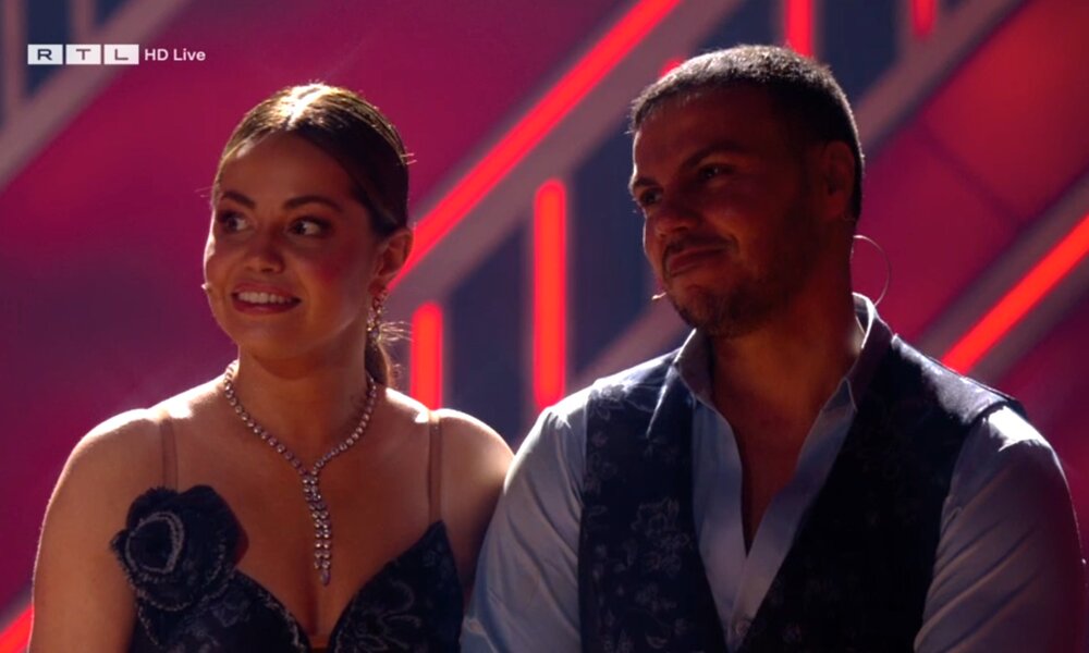 Kurzes „Let’s Dance“-Comeback: Zuschauer-Liebling fliegt in Show eins raus! | © RTL/Screenshot
