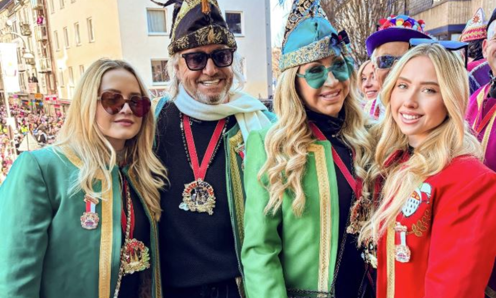 Die Geissens beim Karneval | © carmengeiss/Instagram/Screenshot