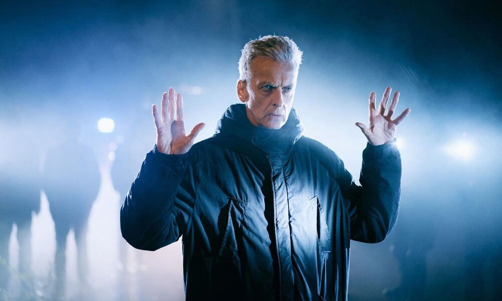 Gideon (Peter Capaldi) in der Thriller Serie "The Devil's Hour" zu sehen bei Amazon Prime Video. | © Amazon Studios