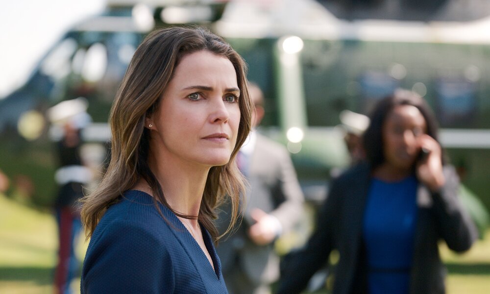 Keri Russell in der Netflix-Serie "Diplomatische Beziehungen" | © Netflix