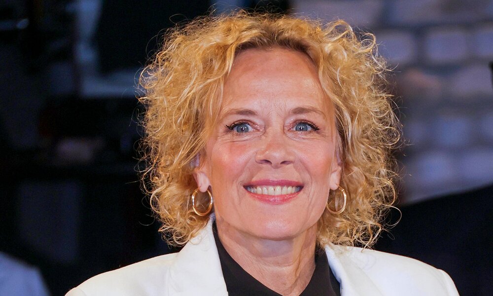 "Fack ju Göthe"-Star Katja Riemann verkündet Baby-News im Podcast | © Imago