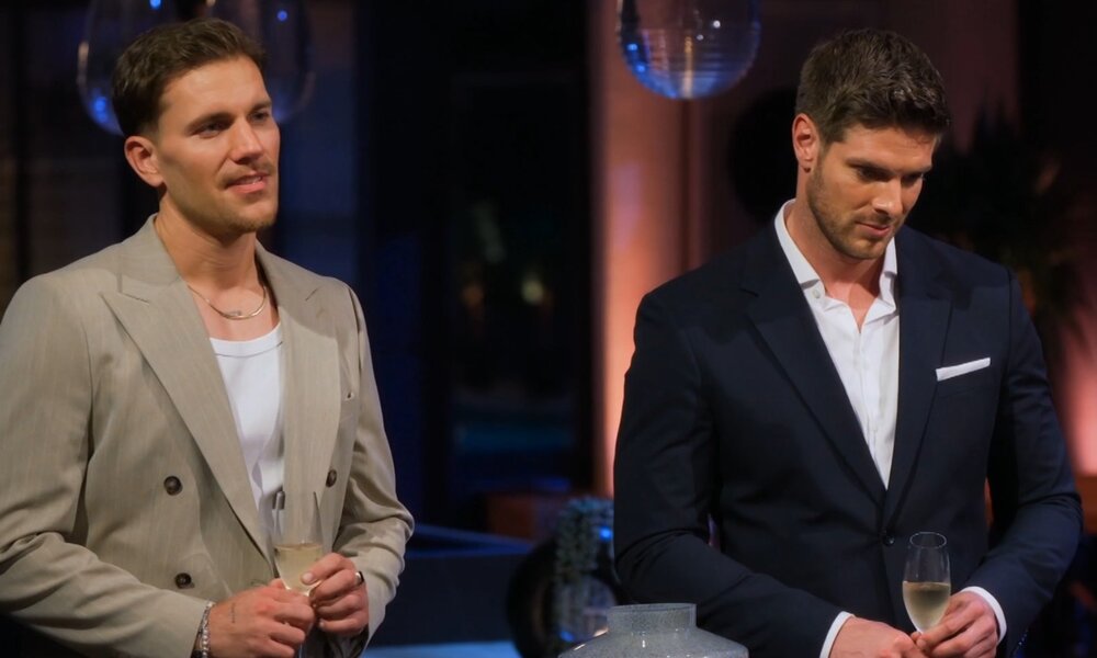 Bitterer Doppel-Korb bei „Die Bachelors“: Zwei Kandidatinnen wechseln den Bachelor | © RTL/Screenshot