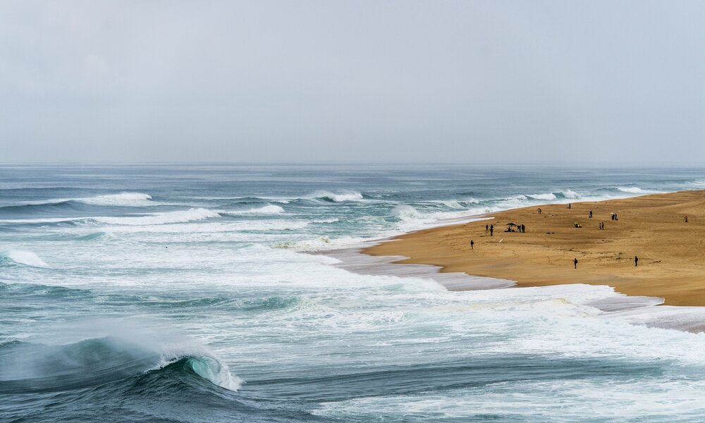 Nazarees Monsterwelle | © Getty Images/Simone Mondino