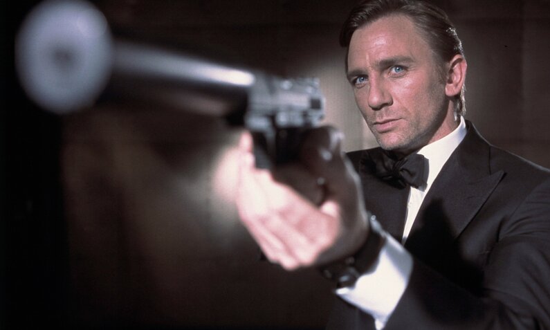 Daniel Craig als James Bond | © ddp images/CAMERA PRESS/Columbia Pictures /Jerry Watson