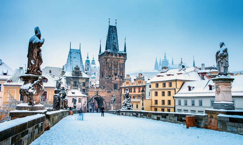 Prag im Schnee | ©  Getty Images / Kirill Rudenko