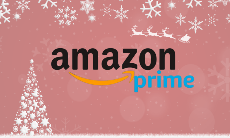 Amazon Prime-Logo vor winterlichem Hintergrund | © Amazon