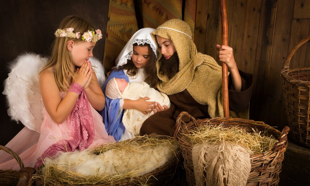 Kinder beim Krippenspiel | ©  Shutterstock/  Anneka