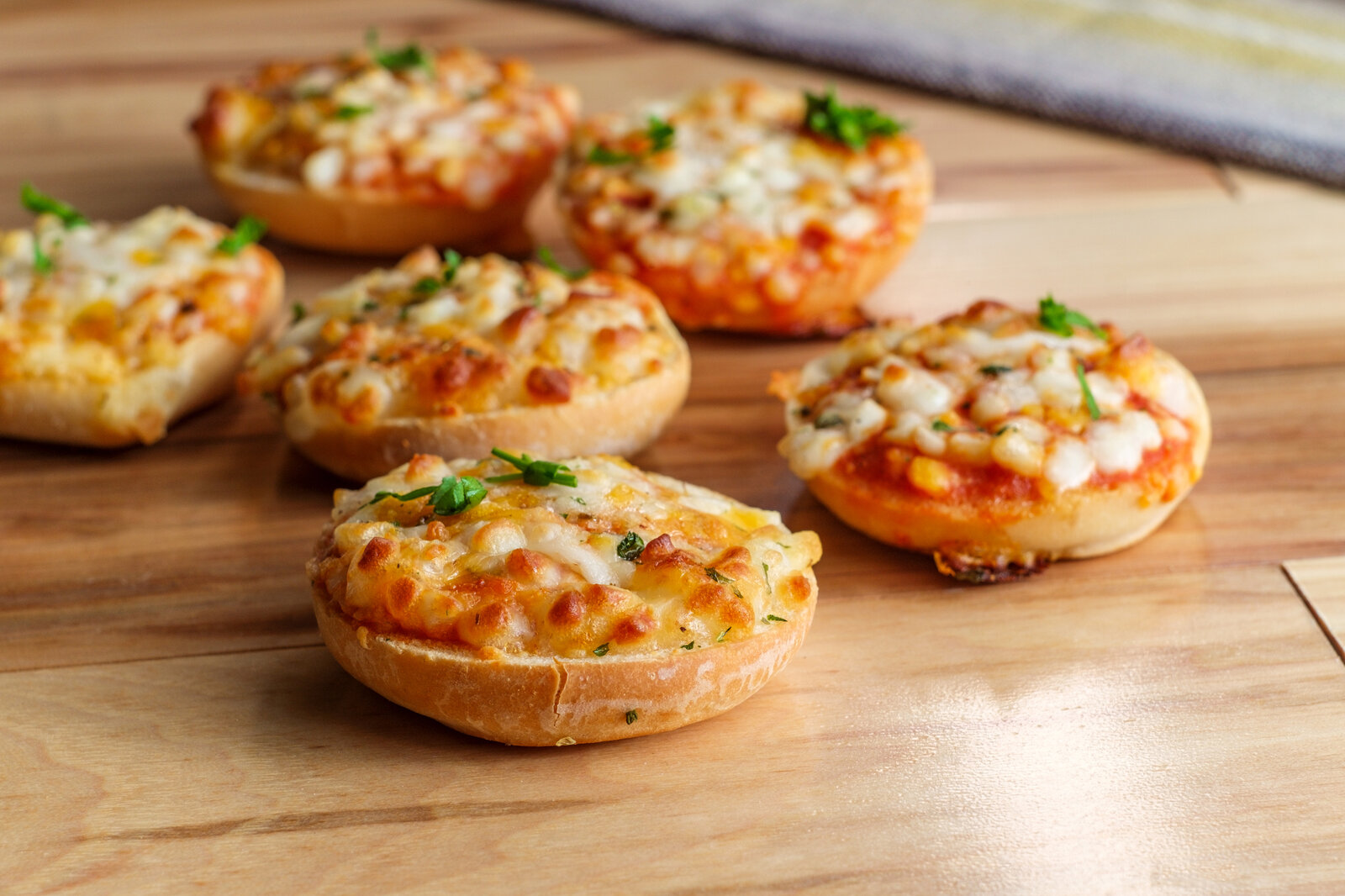 15-Minuten-Blitzrezept: Pizza-Bagels aus der Heißluftfritteuse