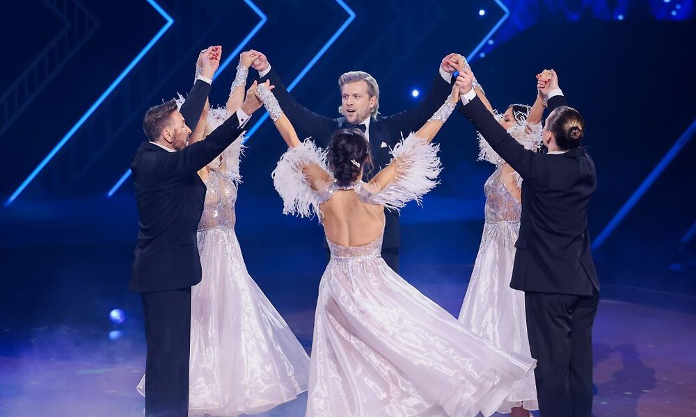 Für Tillmann (mitte) könnte das Abenteuer „Let’s Dance“ schnell wieder vorbei sein.  | © RTL