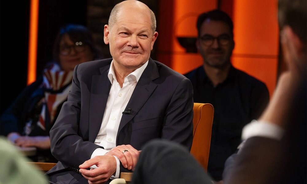 Bundeskanzler Olaf Scholz am Freitag bei "3nach9". Die Talkshow wird aufgezeichnet, aber nicht nachträglich redaktionell  bearbeitet. | © Radio Bremen