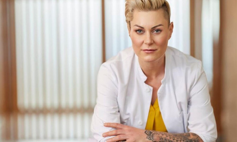 Dr. Carola Holzner hat bei VOX & RTL eine neue TV-Heimat gefunden. | © VOX