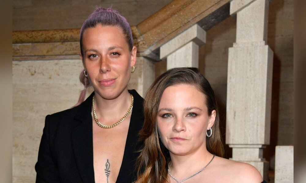 Sprachen bisher nie über ihren Beziehungsstatus: Katharina Zorn (l.) und Jasna Fritzi Bauer. | © Imago