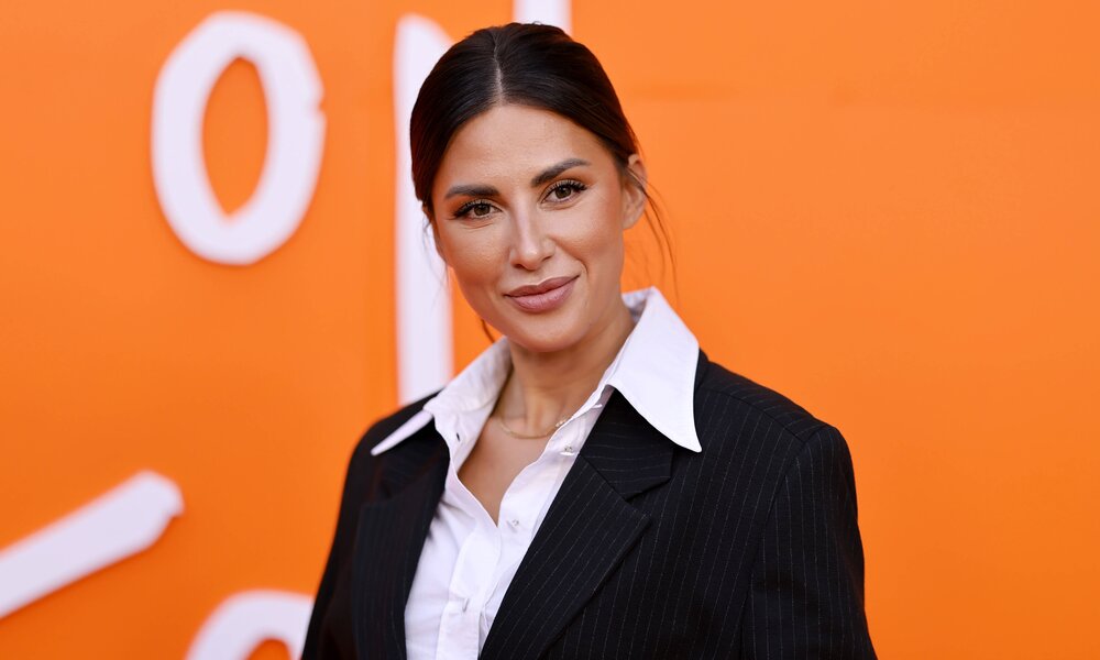 Moderatorin Jana Azizi  | © IMAGO/Panama Pictures