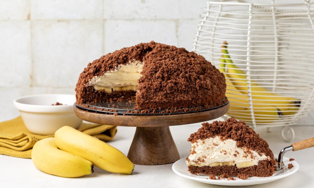 Ein Maulwurfkuchen mit Banane | © Gettyimages/Olga Mazyarkina
