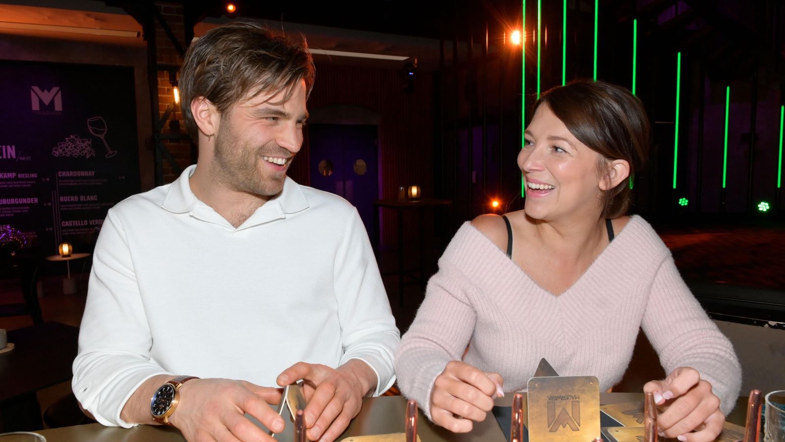 „GZSZ“: Trennung, Tränen, Toiletten-Quickie - Lilly sucht Trost beim Ex  ihrer Mutter!