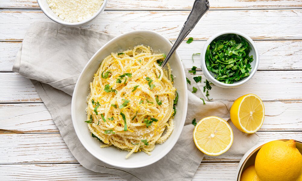 Zitronenspaghetti  | © gettyimages.de/Marcus Z-pics
