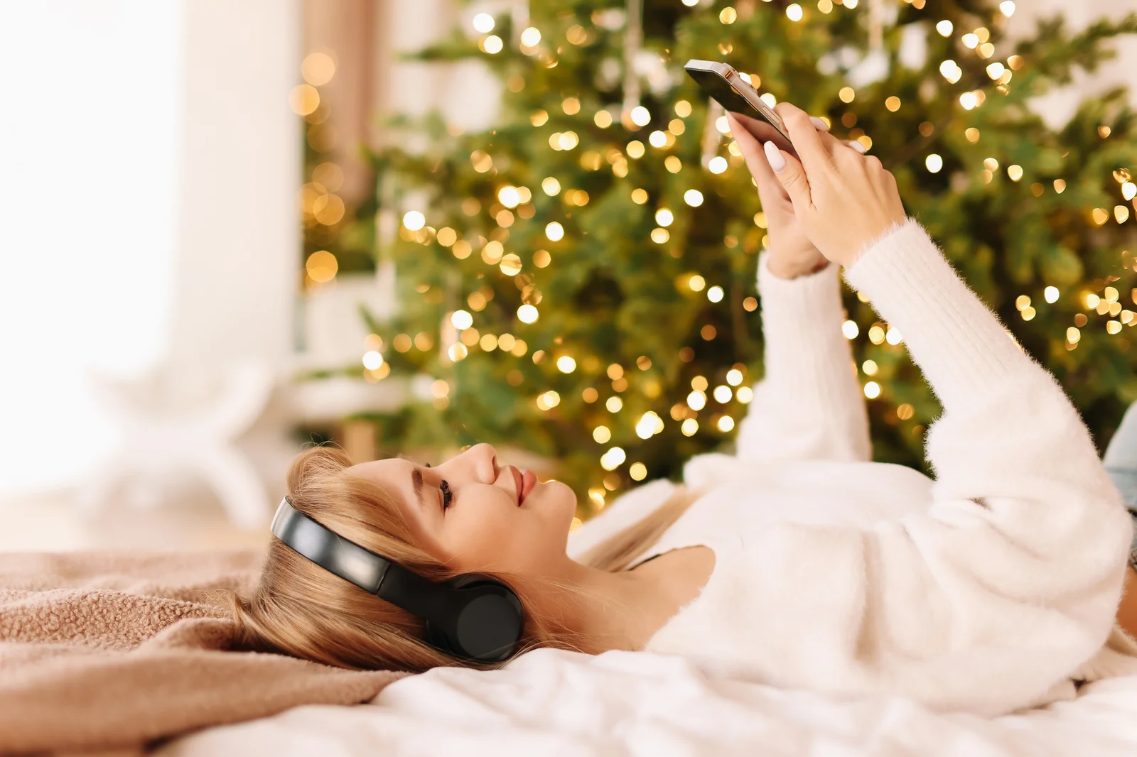 DAS sind die 10 beliebtesten Weihnachtslieder!