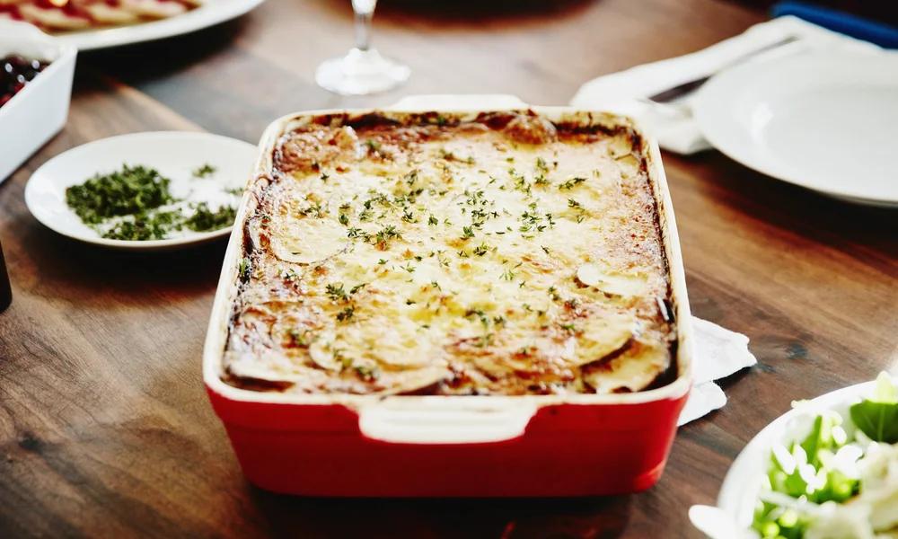 Geniales Wochenend-Rezept: Schneller Bratkartoffel-Auflauf