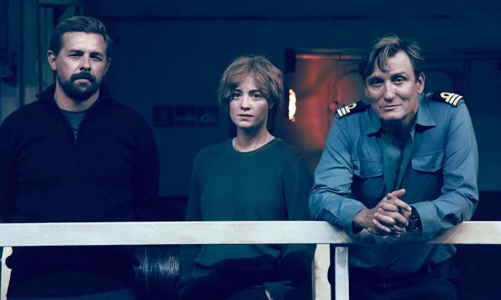 Klaas Heufer-Umlauf, Leonie Benesch und Oliver Masucci) gehören zum Cast von "Der Schwarm" | © ZDF