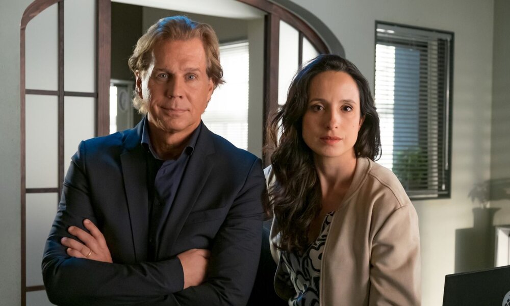 Caspar Bergmann (Thomas Heinze) und Annabell Lorenz (Stephanie Stumph) sind das neue Ermittlerteam. | © ZDF